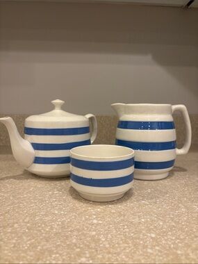 Vintage Carrigaline 3 Piece Blue & White Stripe Pottery Republic of Ireland